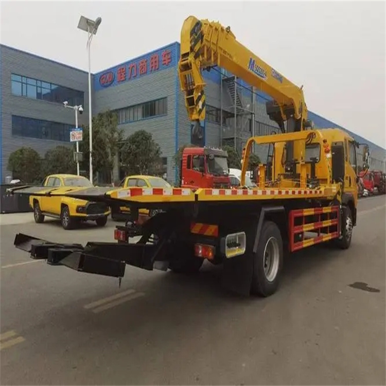 金沙附近小随车吊出租电话，轻松解决搬运烦恼